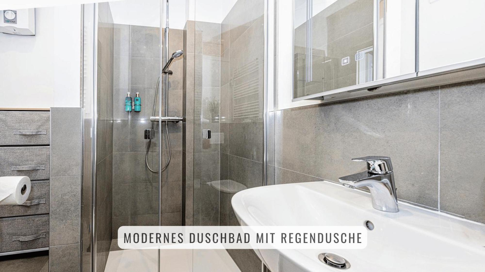 Have-A-Nice-Stay - Nahe Bahnhof - 20 Minuten Nach Hamburg - Trotzdem Ruhig Gelegen - 6 Minuten Zu Fuss Ins Zentrum Ahrensburg - Modern Eingerichtet Exterior photo
